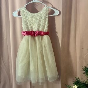 Girls sparkly dress